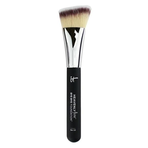 IT Cosmetics Heavenly Luxe Bye Bye Foundation Brush #22 - Picture 1 of 3
